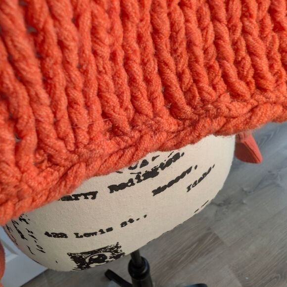We The Free Orange V-Neck Sweater Chunky Knit - Picture 4 of 7